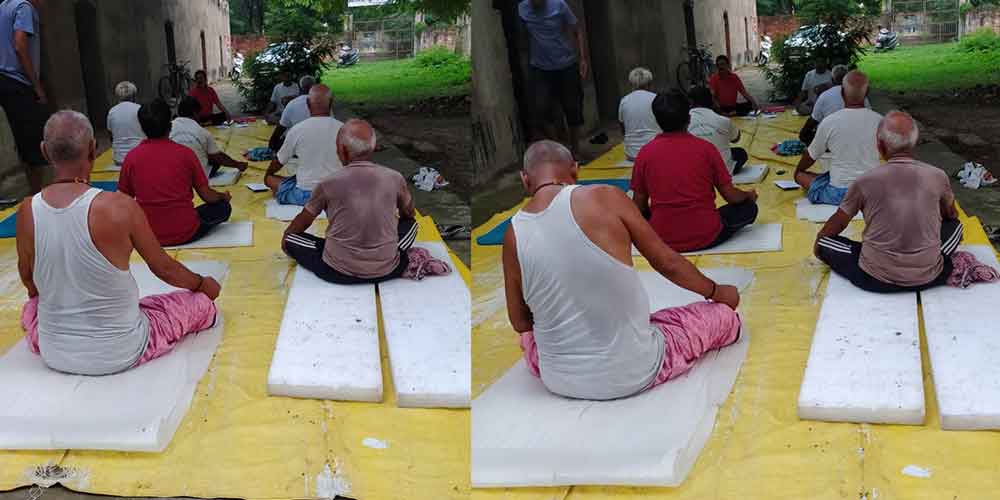 Kashi Krishak Inter College Daily Yog Pratice Date: 01-06-2025